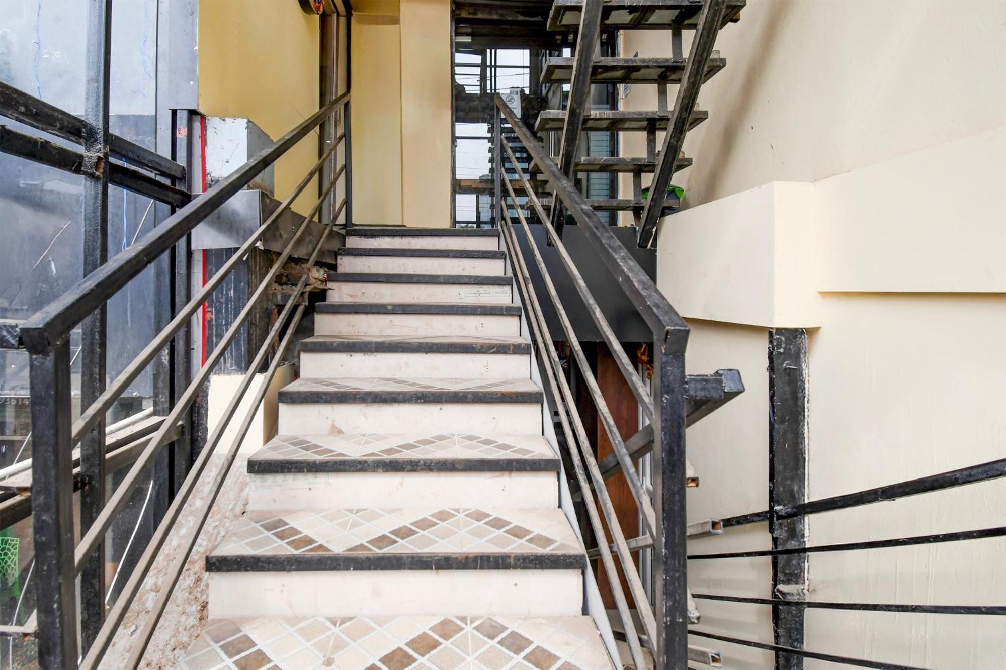 Super Hotel O Pra Guest House Бхубанешвара Экстерьер фото